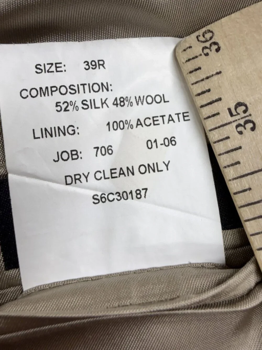Jos A Bank Blazer Mens 39R Beige Windowpane Silk Wool Tweed Sport Coat Jacket